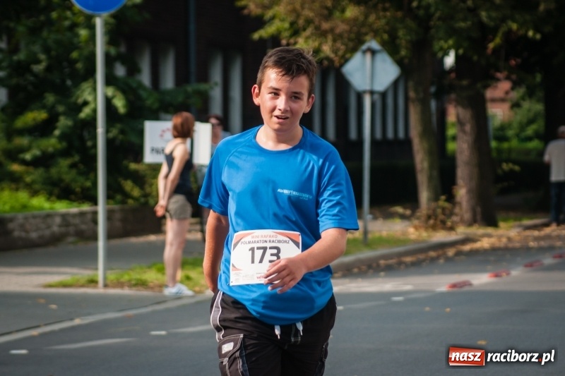 Zdjęcie w galerii na portalu naszraciborz.pl: Biegali dla Michałka, czyli raciborski Mini Półmaraton 2017 wiadomości z regionu