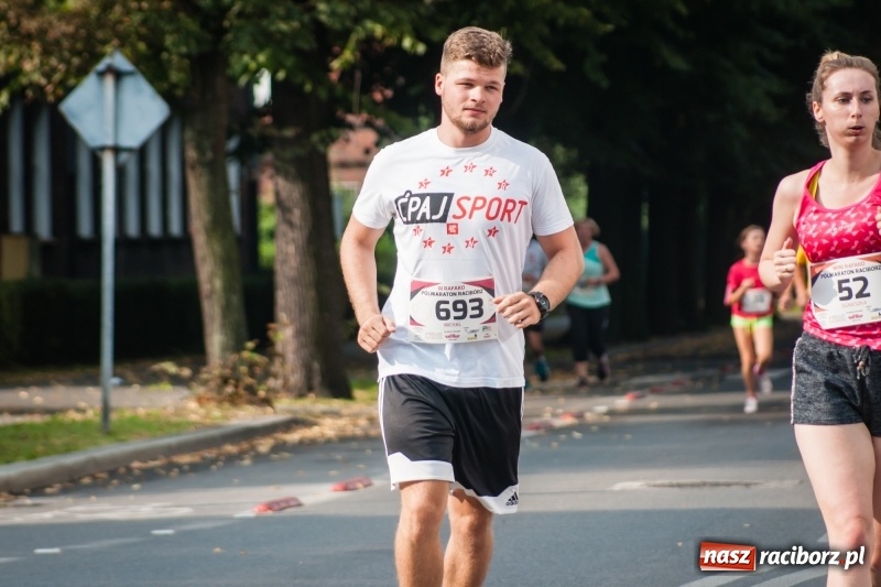Zdjęcie w galerii na portalu naszraciborz.pl: Biegali dla Michałka, czyli raciborski Mini Półmaraton 2017 wiadomości z regionu