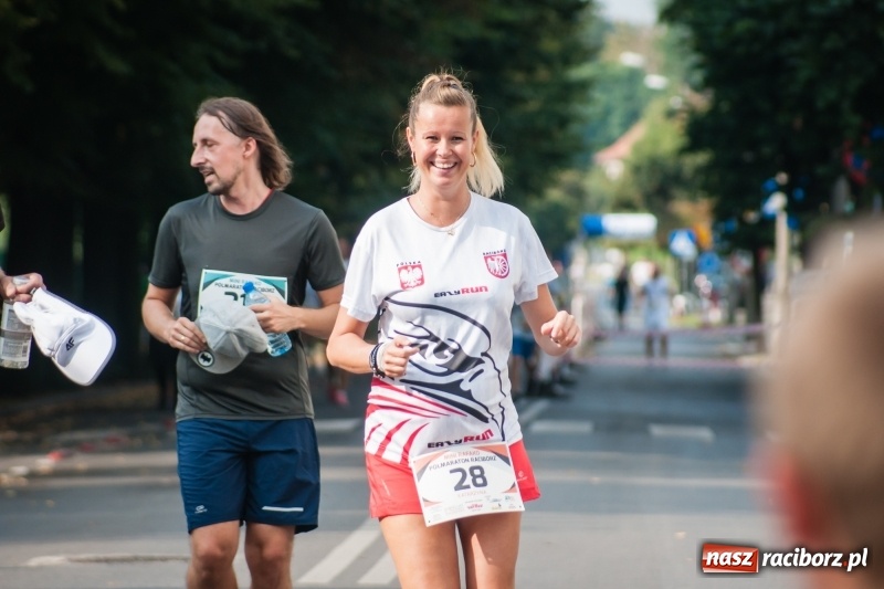 Zdjęcie w galerii na portalu naszraciborz.pl: Biegali dla Michałka, czyli raciborski Mini Półmaraton 2017 wiadomości z regionu