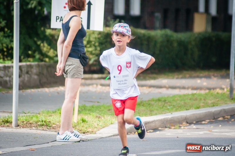 Zdjęcie w galerii na portalu naszraciborz.pl: Biegali dla Michałka, czyli raciborski Mini Półmaraton 2017 wiadomości z regionu