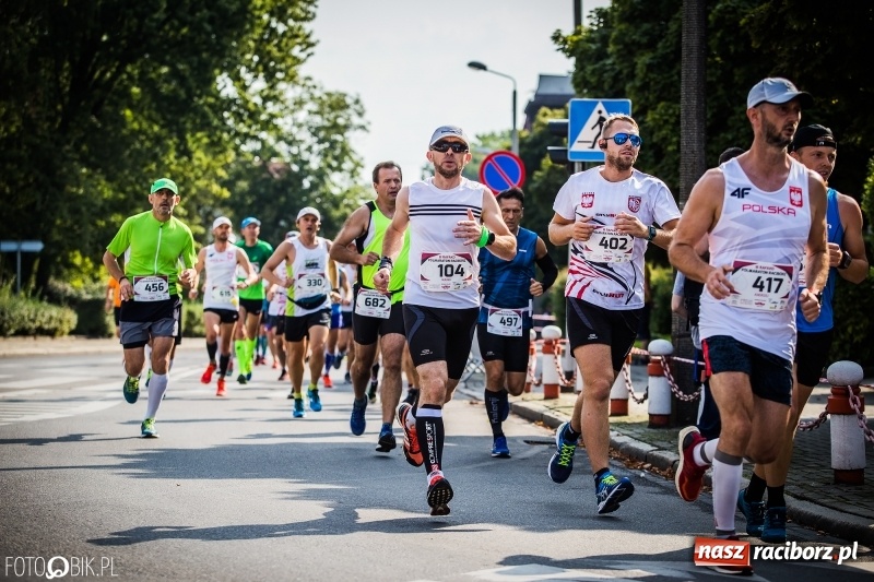 Zdjęcie w galerii na portalu naszraciborz.pl: Dubel Raciborza coraz bliżej. Skompletuj medal z projektu 4Biegi wiadomości z regionu
