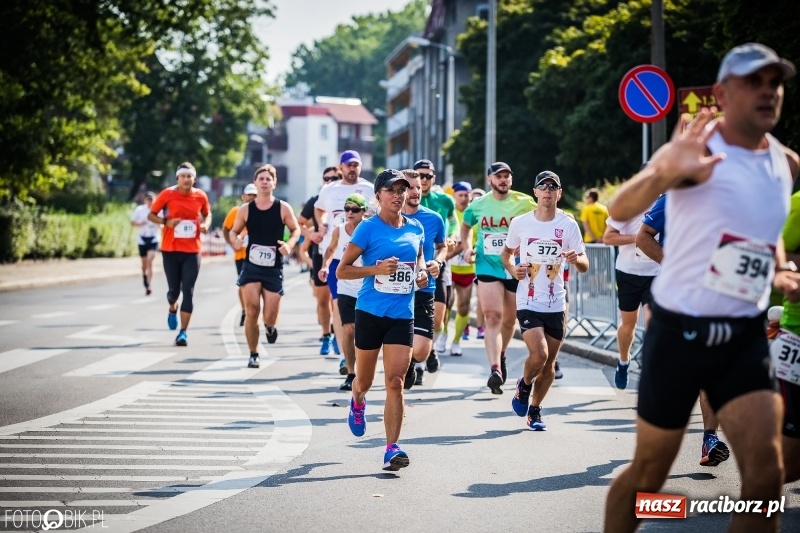 Zdjęcie w galerii na portalu naszraciborz.pl: Dubel Raciborza coraz bliżej. Skompletuj medal z projektu 4Biegi wiadomości z regionu