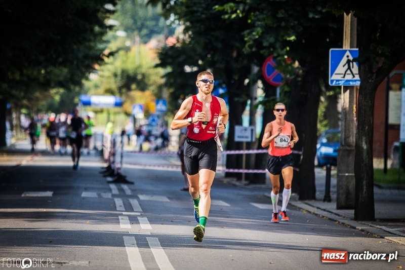 Zdjęcie w galerii na portalu naszraciborz.pl: Dubel Raciborza coraz bliżej. Skompletuj medal z projektu 4Biegi wiadomości z regionu