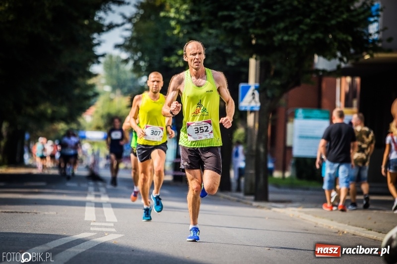 Zdjęcie w galerii na portalu naszraciborz.pl: Dubel Raciborza coraz bliżej. Skompletuj medal z projektu 4Biegi wiadomości z regionu