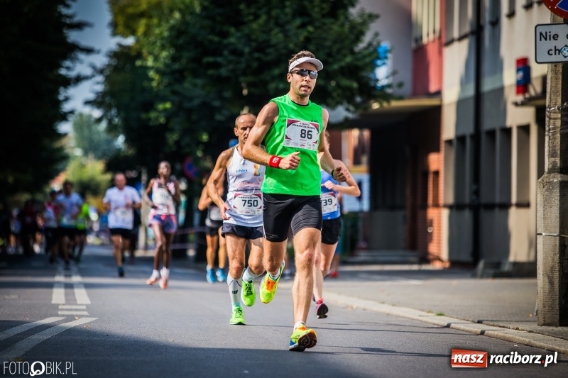 Zdjęcie w galerii na portalu naszraciborz.pl: Dubel Raciborza coraz bliżej. Skompletuj medal z projektu 4Biegi wiadomości z regionu