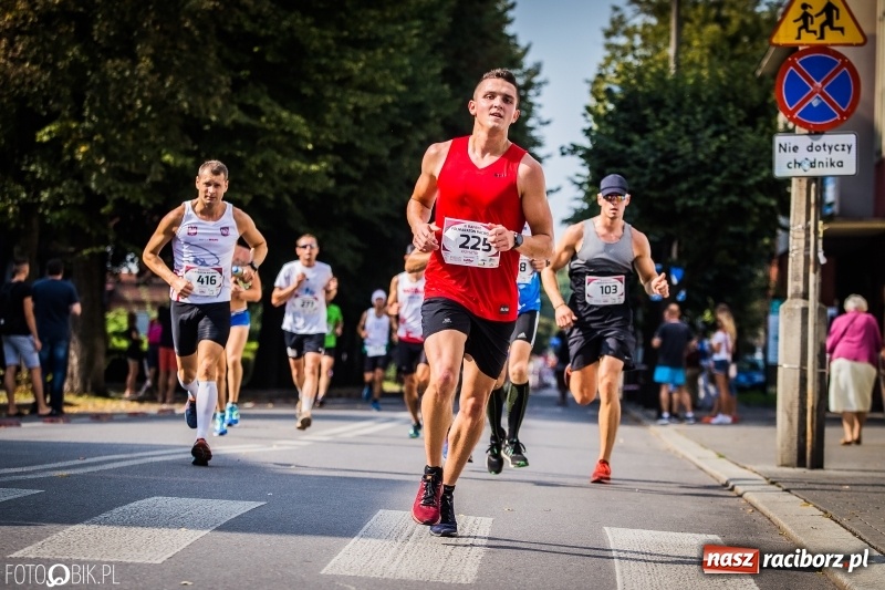 Zdjęcie w galerii na portalu naszraciborz.pl: Dubel Raciborza coraz bliżej. Skompletuj medal z projektu 4Biegi wiadomości z regionu