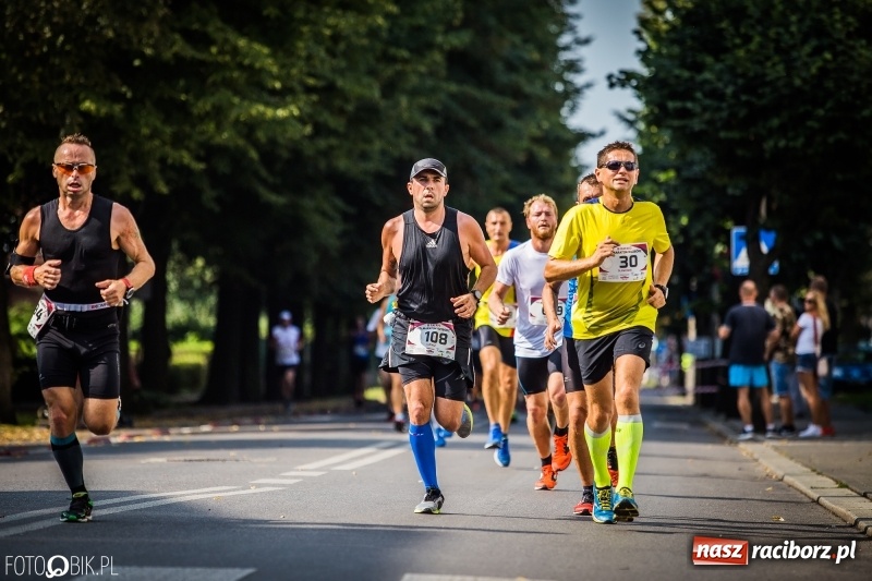 Zdjęcie w galerii na portalu naszraciborz.pl: Dubel Raciborza coraz bliżej. Skompletuj medal z projektu 4Biegi wiadomości z regionu