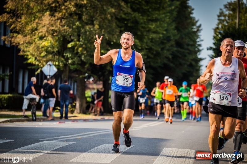 Zdjęcie w galerii na portalu naszraciborz.pl: Dubel Raciborza coraz bliżej. Skompletuj medal z projektu 4Biegi wiadomości z regionu