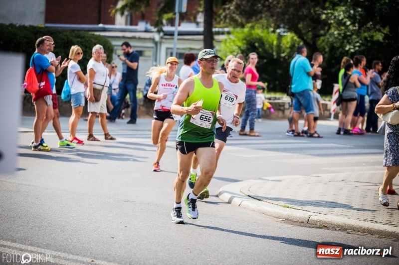 Zdjęcie w galerii na portalu naszraciborz.pl: Dubel Raciborza coraz bliżej. Skompletuj medal z projektu 4Biegi wiadomości z regionu