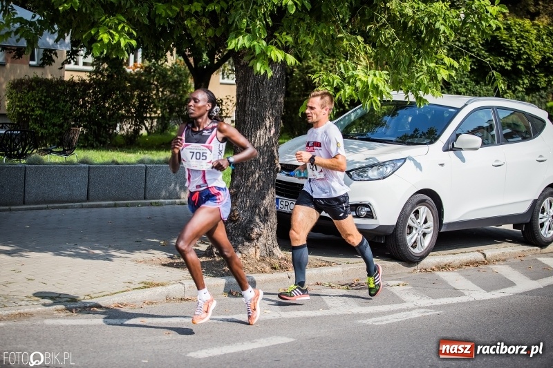 Zdjęcie w galerii na portalu naszraciborz.pl: Dubel Raciborza coraz bliżej. Skompletuj medal z projektu 4Biegi wiadomości z regionu
