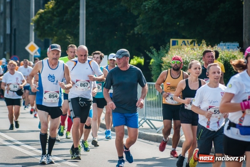 Zdjęcie w galerii na portalu naszraciborz.pl: Dubel Raciborza coraz bliżej. Skompletuj medal z projektu 4Biegi wiadomości z regionu