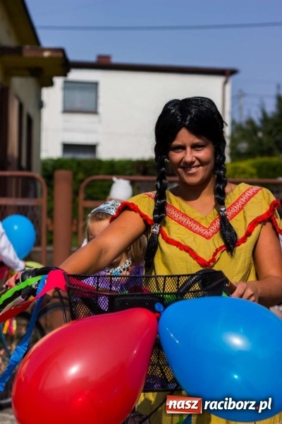 Zdjęcie w galerii na portalu naszraciborz.pl: Dożynki w Krowiarkach z historycznymi i militarnymi akcentami wiadomości z regionu