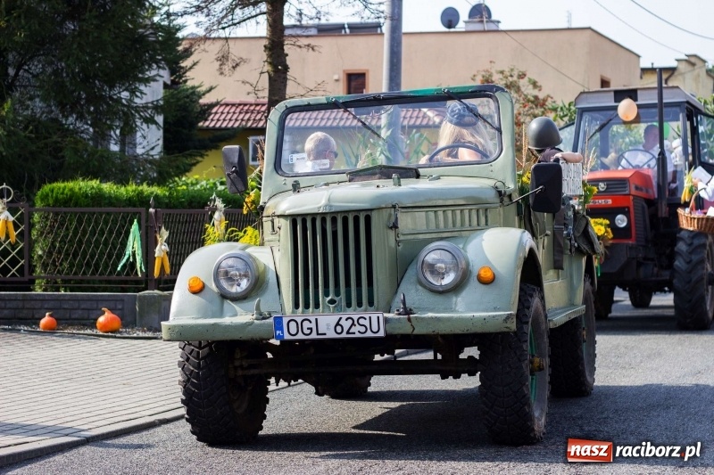 Zdjęcie w galerii na portalu naszraciborz.pl: Dożynki w Krowiarkach z historycznymi i militarnymi akcentami wiadomości z regionu
