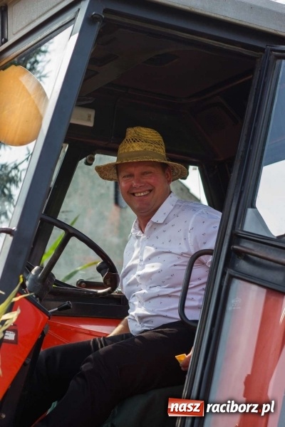 Zdjęcie w galerii na portalu naszraciborz.pl: Dożynki w Krowiarkach z historycznymi i militarnymi akcentami wiadomości z regionu