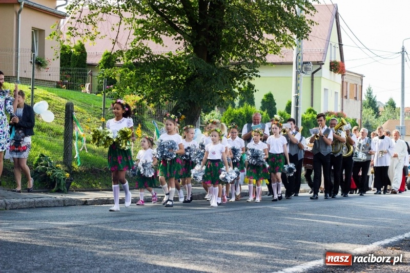Zdjęcie w galerii na portalu naszraciborz.pl: Dożynki w Krowiarkach z historycznymi i militarnymi akcentami wiadomości z regionu