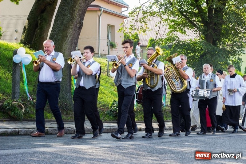 Zdjęcie w galerii na portalu naszraciborz.pl: Dożynki w Krowiarkach z historycznymi i militarnymi akcentami wiadomości z regionu