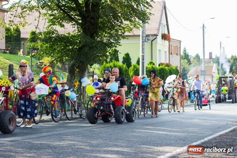 Zdjęcie w galerii na portalu naszraciborz.pl: Dożynki w Krowiarkach z historycznymi i militarnymi akcentami wiadomości z regionu