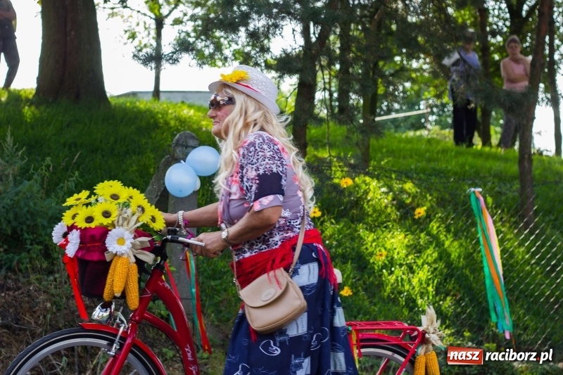 Zdjęcie w galerii na portalu naszraciborz.pl: Dożynki w Krowiarkach z historycznymi i militarnymi akcentami wiadomości z regionu