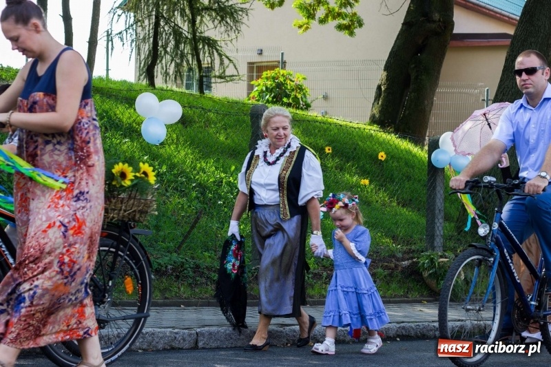 Zdjęcie w galerii na portalu naszraciborz.pl: Dożynki w Krowiarkach z historycznymi i militarnymi akcentami wiadomości z regionu