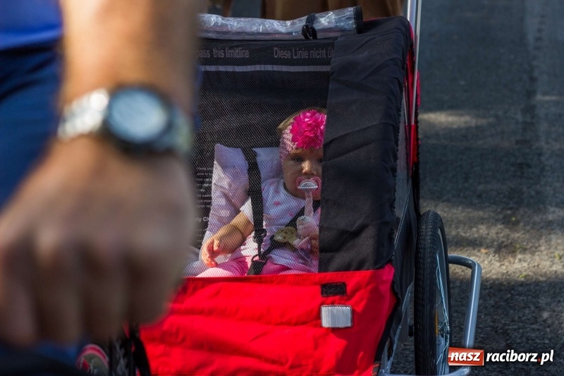 Zdjęcie w galerii na portalu naszraciborz.pl: Dożynki w Krowiarkach z historycznymi i militarnymi akcentami wiadomości z regionu