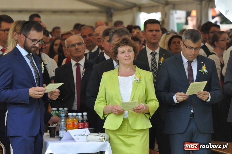 Zdjęcie w galerii na portalu naszraciborz.pl: Dożynki wojewódzkie w Tworkowie. Dziękujcie Bogu, unikajcie chciwości, żyjcie w zgodzie  wiadomości z regionu