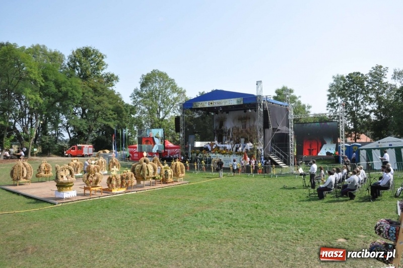 Zdjęcie w galerii na portalu naszraciborz.pl: Dożynki wojewódzkie w Tworkowie. Dziękujcie Bogu, unikajcie chciwości, żyjcie w zgodzie  wiadomości z regionu