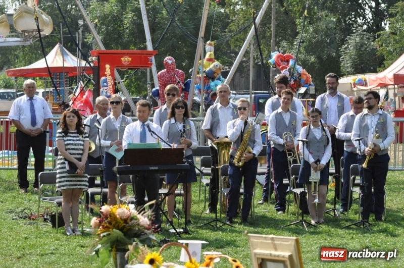 Zdjęcie w galerii na portalu naszraciborz.pl: Dożynki wojewódzkie w Tworkowie. Dziękujcie Bogu, unikajcie chciwości, żyjcie w zgodzie  wiadomości z regionu