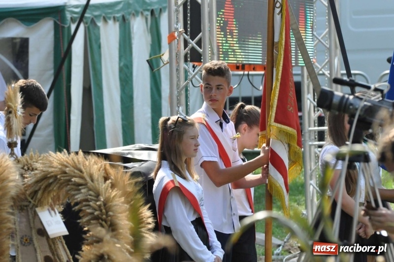 Zdjęcie w galerii na portalu naszraciborz.pl: Dożynki wojewódzkie w Tworkowie. Dziękujcie Bogu, unikajcie chciwości, żyjcie w zgodzie  wiadomości z regionu
