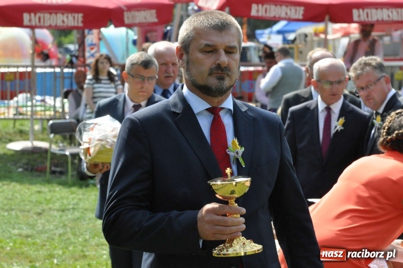 Zdjęcie w galerii na portalu naszraciborz.pl: Dożynki wojewódzkie w Tworkowie. Dziękujcie Bogu, unikajcie chciwości, żyjcie w zgodzie  wiadomości z regionu