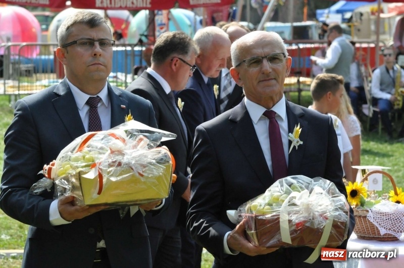 Zdjęcie w galerii na portalu naszraciborz.pl: Dożynki wojewódzkie w Tworkowie. Dziękujcie Bogu, unikajcie chciwości, żyjcie w zgodzie  wiadomości z regionu