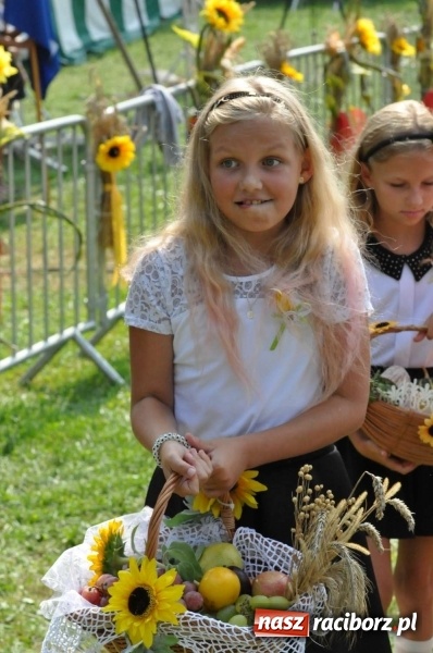 Zdjęcie w galerii na portalu naszraciborz.pl: Dożynki wojewódzkie w Tworkowie. Dziękujcie Bogu, unikajcie chciwości, żyjcie w zgodzie  wiadomości z regionu
