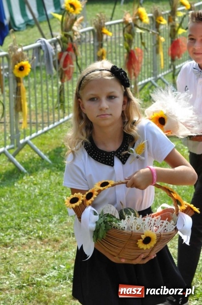 Zdjęcie w galerii na portalu naszraciborz.pl: Dożynki wojewódzkie w Tworkowie. Dziękujcie Bogu, unikajcie chciwości, żyjcie w zgodzie  wiadomości z regionu