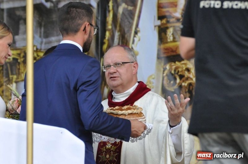 Zdjęcie w galerii na portalu naszraciborz.pl: Dożynki wojewódzkie w Tworkowie. Dziękujcie Bogu, unikajcie chciwości, żyjcie w zgodzie  wiadomości z regionu