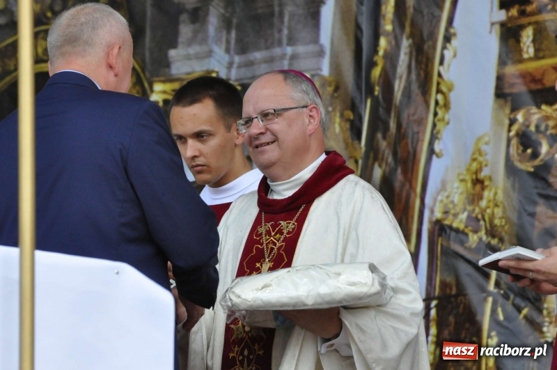 Zdjęcie w galerii na portalu naszraciborz.pl: Dożynki wojewódzkie w Tworkowie. Dziękujcie Bogu, unikajcie chciwości, żyjcie w zgodzie  wiadomości z regionu