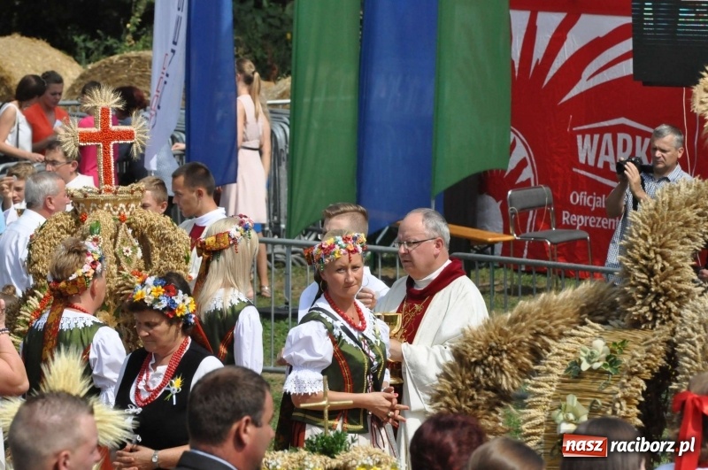 Zdjęcie w galerii na portalu naszraciborz.pl: Dożynki wojewódzkie w Tworkowie. Dziękujcie Bogu, unikajcie chciwości, żyjcie w zgodzie  wiadomości z regionu