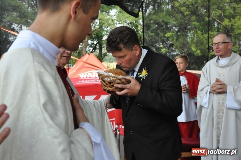Zdjęcie w galerii na portalu naszraciborz.pl: Dożynki wojewódzkie w Tworkowie. Dziękujcie Bogu, unikajcie chciwości, żyjcie w zgodzie  wiadomości z regionu