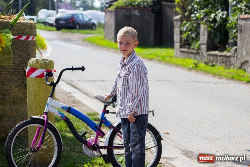 Zdjęcie w galerii na portalu naszraciborz.pl: Dożynki 2017. Skromnie, ale kolorowo w Żerdzinach  wiadomości z regionu