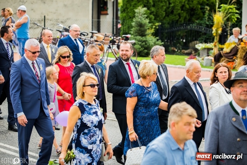 Zdjęcie w galerii na portalu naszraciborz.pl: Dwie orkiestry, kajakarze i drwale, a do tego szarpidruty - kolorowe i radosne dożynki wojewódzkie w Tworkowie  wiadomości z regionu