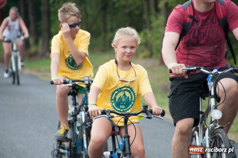 Zdjęcie w galerii na portalu naszraciborz.pl: Szlakiem pożaru 1992 - XIX Rodzinny Rajd Rowerowy w Kuźni Raciborskiej wiadomości z regionu
