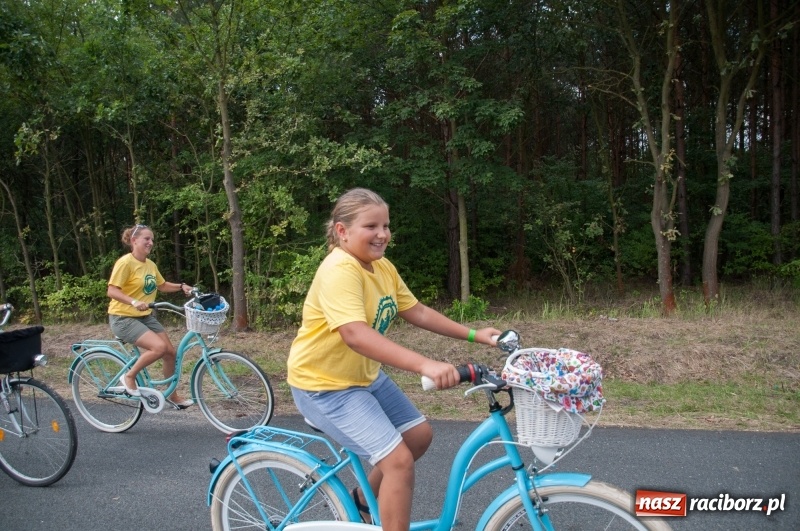 Zdjęcie w galerii na portalu naszraciborz.pl: Szlakiem pożaru 1992 - XIX Rodzinny Rajd Rowerowy w Kuźni Raciborskiej wiadomości z regionu