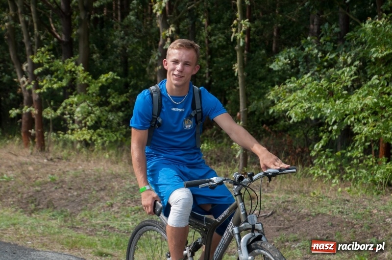Zdjęcie w galerii na portalu naszraciborz.pl: Szlakiem pożaru 1992 - XIX Rodzinny Rajd Rowerowy w Kuźni Raciborskiej wiadomości z regionu