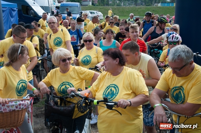 Zdjęcie w galerii na portalu naszraciborz.pl: Szlakiem pożaru 1992 - XIX Rodzinny Rajd Rowerowy w Kuźni Raciborskiej wiadomości z regionu