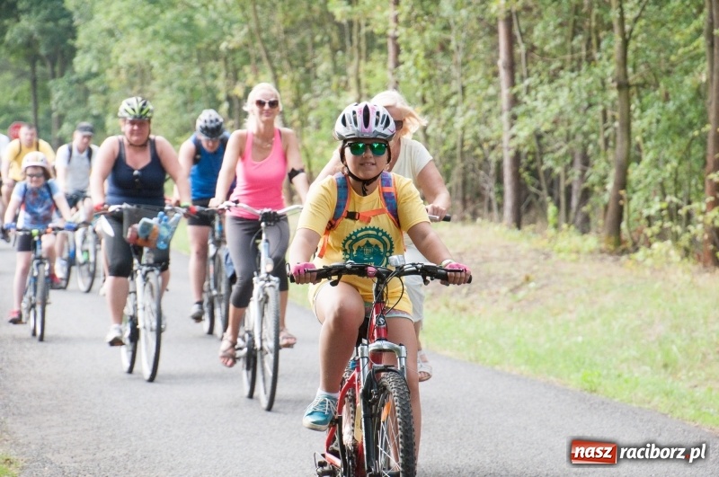 Zdjęcie w galerii na portalu naszraciborz.pl: Szlakiem pożaru 1992 - XIX Rodzinny Rajd Rowerowy w Kuźni Raciborskiej wiadomości z regionu
