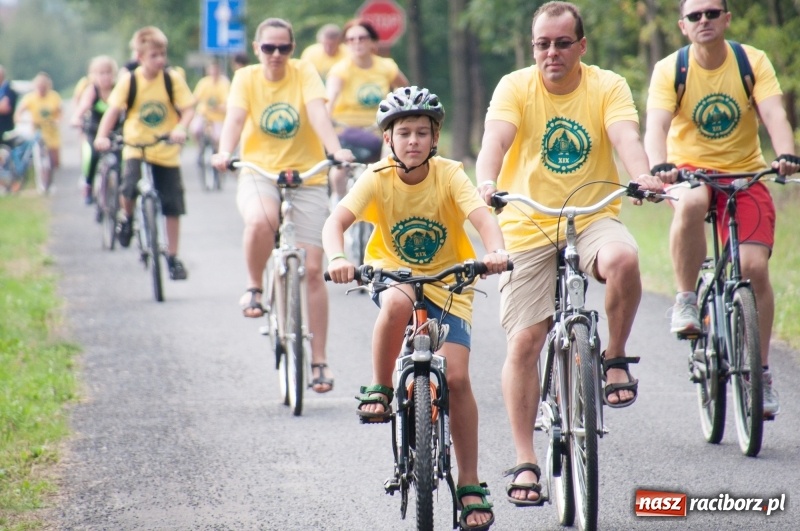 Zdjęcie w galerii na portalu naszraciborz.pl: Szlakiem pożaru 1992 - XIX Rodzinny Rajd Rowerowy w Kuźni Raciborskiej wiadomości z regionu