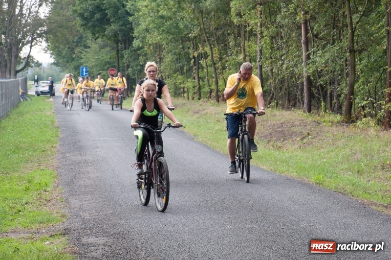 Zdjęcie w galerii na portalu naszraciborz.pl: Szlakiem pożaru 1992 - XIX Rodzinny Rajd Rowerowy w Kuźni Raciborskiej wiadomości z regionu