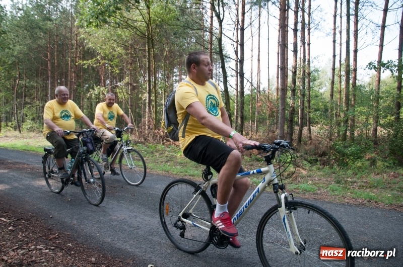 Zdjęcie w galerii na portalu naszraciborz.pl: Szlakiem pożaru 1992 - XIX Rodzinny Rajd Rowerowy w Kuźni Raciborskiej wiadomości z regionu