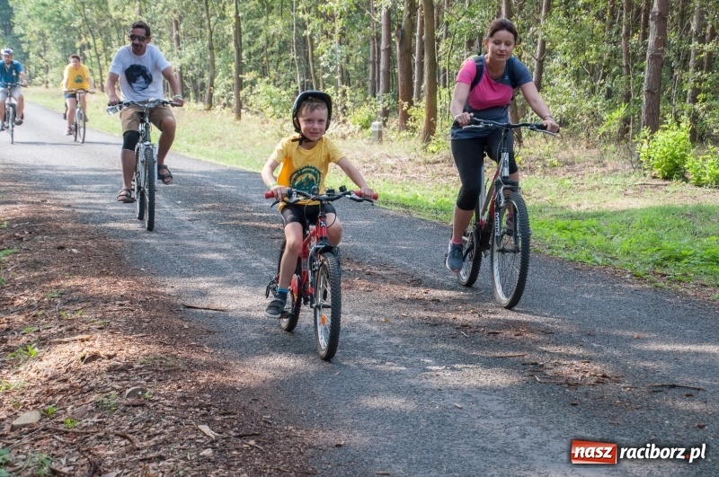Zdjęcie w galerii na portalu naszraciborz.pl: Szlakiem pożaru 1992 - XIX Rodzinny Rajd Rowerowy w Kuźni Raciborskiej wiadomości z regionu