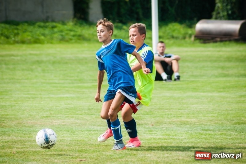 Zdjęcie w galerii na portalu naszraciborz.pl: Kadra Podokręgu Katowice wygrała turniej im. Zbigniewa Oszka wiadomości z regionu