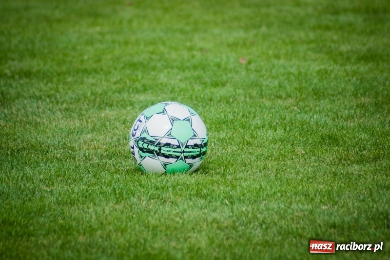 Zdjęcie w galerii na portalu naszraciborz.pl: Kadra Podokręgu Katowice wygrała turniej im. Zbigniewa Oszka wiadomości z regionu