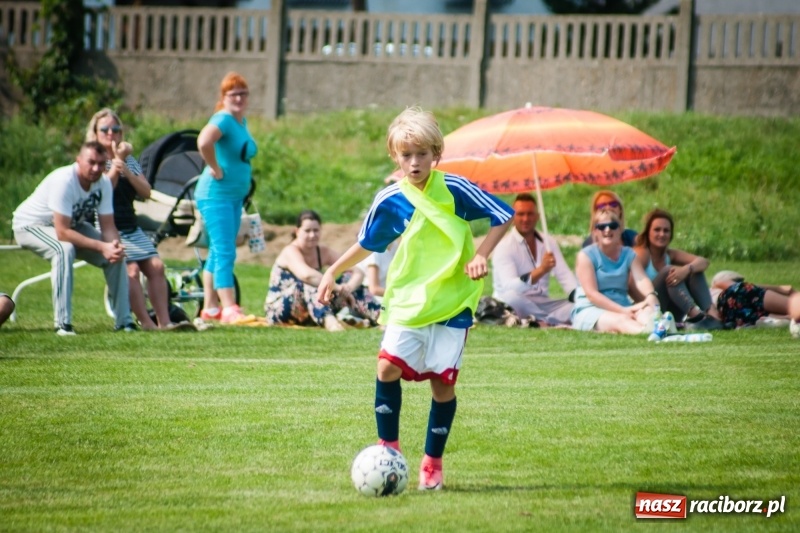 Zdjęcie w galerii na portalu naszraciborz.pl: Kadra Podokręgu Katowice wygrała turniej im. Zbigniewa Oszka wiadomości z regionu